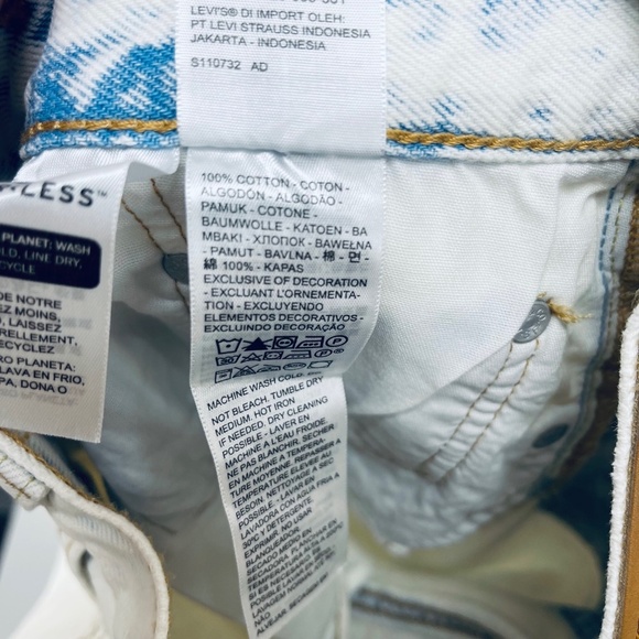 Levi's 501® '81 Women’s Jeans A High Rise Tapered Leg Blue Size 27X31 NEW - Picture 10 of 15